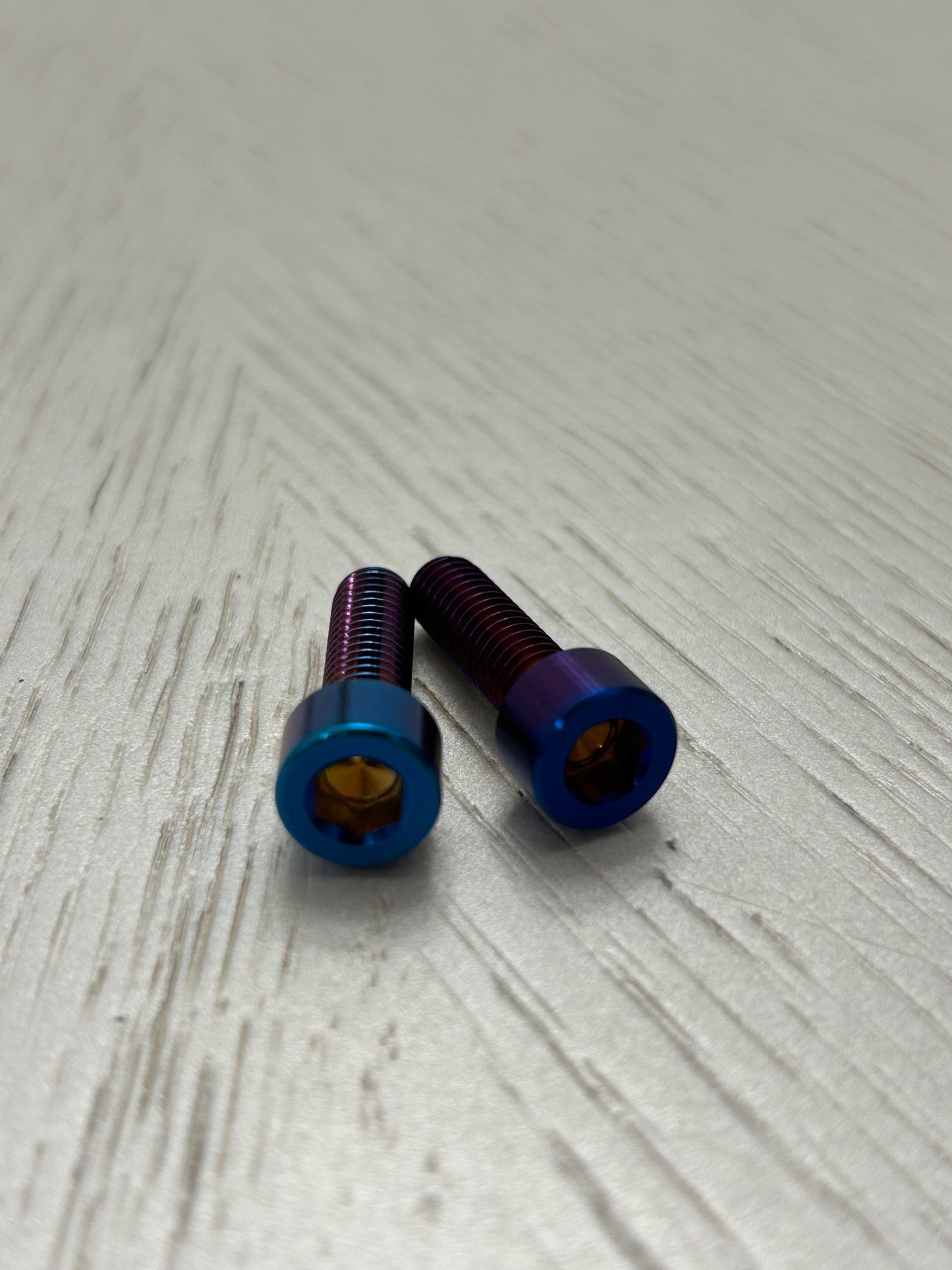 titanium bolts for rtr